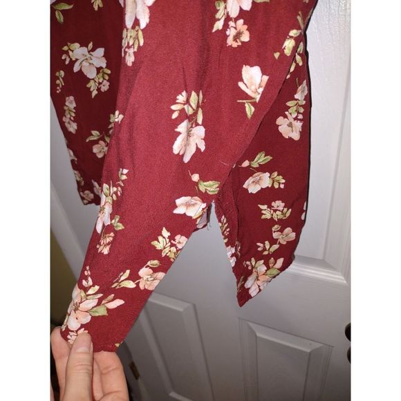 Forever 21 Short Sleeve Floral Cardigan Size S - Picture 3 of 5